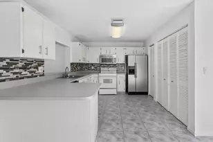 12212 NW 36th Pl, Sunrise, FL 33323 - Photo 19