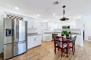 2000 NE 62nd St, Fort Lauderdale, FL 33308 - Photo 11