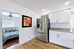 2000 NE 62nd St, Fort Lauderdale, FL 33308 - Photo 13
