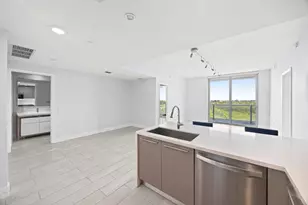 2000 Metropica Wy, Sunrise, FL 33323 - Photo 21