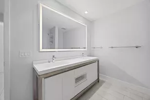 2000 Metropica Wy, Sunrise, FL 33323 - Photo 15