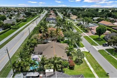 1570 Farmington Avenue, Wellington, FL 33414 - Photo 31