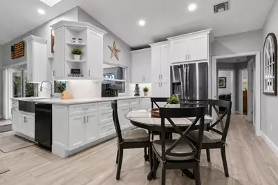 1570 Farmington Avenue, Wellington, FL 33414 - Photo 7