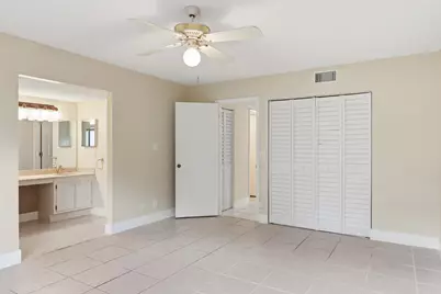 3242 Perimeter Drive, Greenacres, FL 33467 - Photo 15