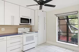 3242 Perimeter Dr, Greenacres, FL 33467 - Photo 5