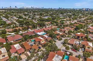20331 NE 10th Ct, Miami, FL 33179 - Photo 45