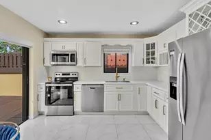 20331 NE 10th Ct, Miami, FL 33179 - Photo 19
