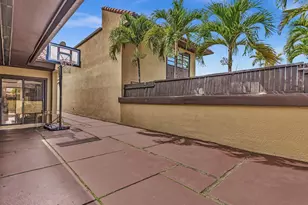 20331 NE 10th Ct, Miami, FL 33179 - Photo 5