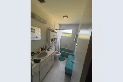 10501 NW 35th Place, Miami, FL 33147 - Photo 13