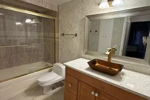 4040 N Hills Dr, Hollywood, FL 33021 - Photo 11