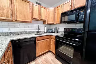 2660 NE 8th Ave, Wilton Manors, FL 33334 - Photo 7