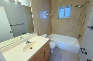 1958 Liberty St, Hollywood, FL 33020 - Photo 9