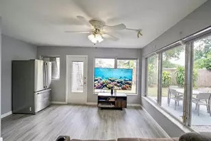 2620 Harding St, Hollywood, FL 33020 - Photo 23