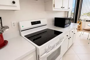 3589 S Ocean Blvd, South Palm Beach, FL 33480 - Photo 19
