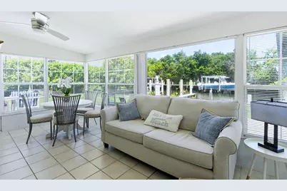8455 SE Palm Street, Hobe Sound, FL 33455 - Photo 19