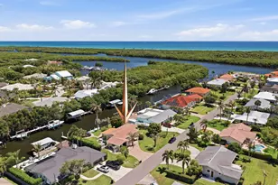 8455 SE Palm St, Hobe Sound, FL 33455 - Photo 35