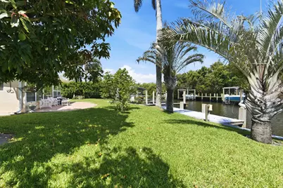 8455 SE Palm Street, Hobe Sound, FL 33455 - Photo 27