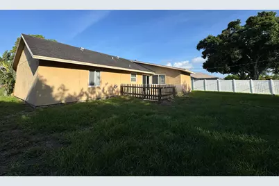 1841 SW McAllister Lane, Port Saint Lucie, FL 34953 - Photo 11