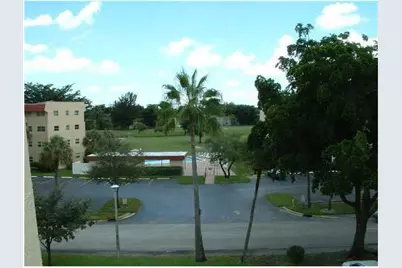1030 Country Club Drive #401, Margate, FL 33063 - Photo 11