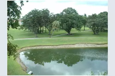 1030 Country Club Drive #401, Margate, FL 33063 - Photo 13
