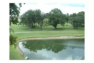 1030 Country Club Dr, Margate, FL 33063 - Photo 13