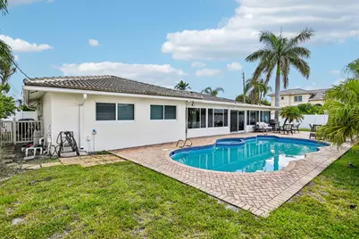 2940 NE 39th Court, Lighthouse Point, FL 33064 - Photo 29