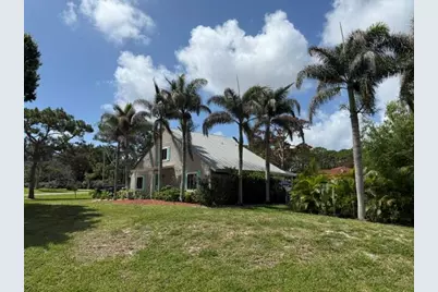 709 Savannah Street, Fort Pierce, FL 34982 - Photo 19