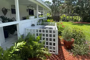 709 Savannah St, Fort Pierce, FL 34982 - Photo 47