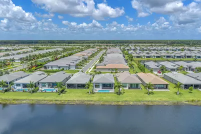 9651 Spruce Woods Drive, Boynton Beach, FL 33473 - Photo 45