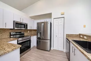 1252 Sabal Trail, Weston, FL 33327 - Photo 19