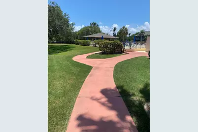 3206 S Lakeview Circle #1105, Fort Pierce, FL 34949 - Photo 23