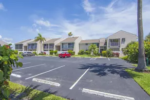 3206 S Lakeview Cir, Fort Pierce, FL 34949 - Photo 15