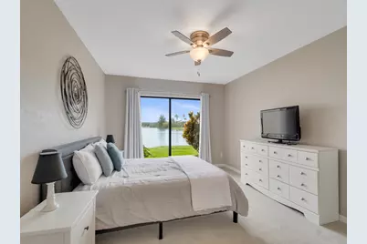 3206 S Lakeview Circle #1105, Fort Pierce, FL 34949 - Photo 11