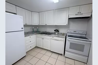 3720 Inverrary Drive #1h, Lauderhill, FL 33319 - Photo 5