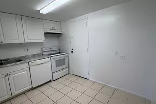 3720 Inverrary Dr, Lauderhill, FL 33319 - Photo 5