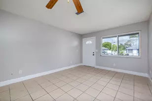 917 SE Nassau Ave, Stuart, FL 34994 - Photo 3