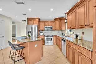 10310 Santiago St, Cooper City, FL 33026 - Photo 29