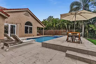 10310 Santiago St, Cooper City, FL 33026 - Photo 39