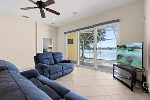 154 Berenger Walk, Royal Palm Beach, FL 33414 - Photo 15