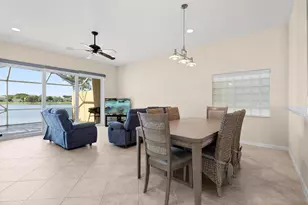 154 Berenger Walk, Royal Palm Beach, FL 33414 - Photo 13