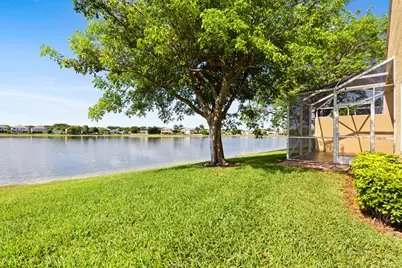 154 Berenger Walk, Royal Palm Beach, FL 33414 - Photo 45