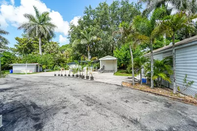6929 N 120th Ave Avenue N, The Acreage, FL 33412 - Photo 33