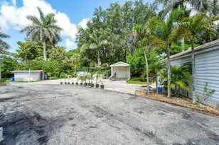 6929 N 120th Ave Ave N, The Acreage, FL 33412 - Photo 33