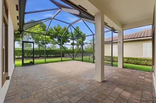 9871 Lakeview Ln, Parkland, FL 33076 - Photo 7