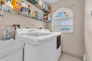 895 NW 110th Ln, Coral Springs, FL 33071 - Photo 31