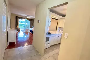 2728 N Garden Dr Dr N, Lake Worth Beach, FL 33461 - Photo 9