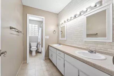 2810 Sand Pines Court, Lake Worth, FL 33462 - Photo 21