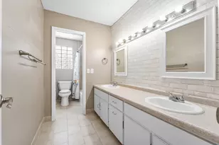2810 Sand Pines Ct, Lake Worth, FL 33462 - Photo 21