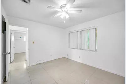 2107 NE 15th Avenue, Wilton Manors, FL 33305 - Photo 15