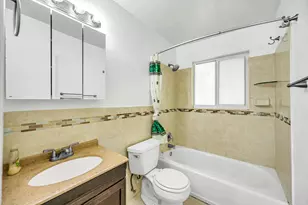 2107 NE 15th Ave, Wilton Manors, FL 33305 - Photo 17